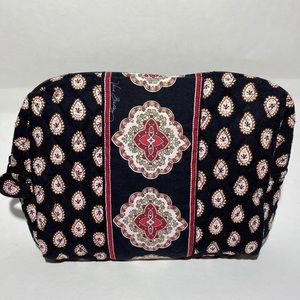 Vera Bradley Retired Pattern Makeup Bag